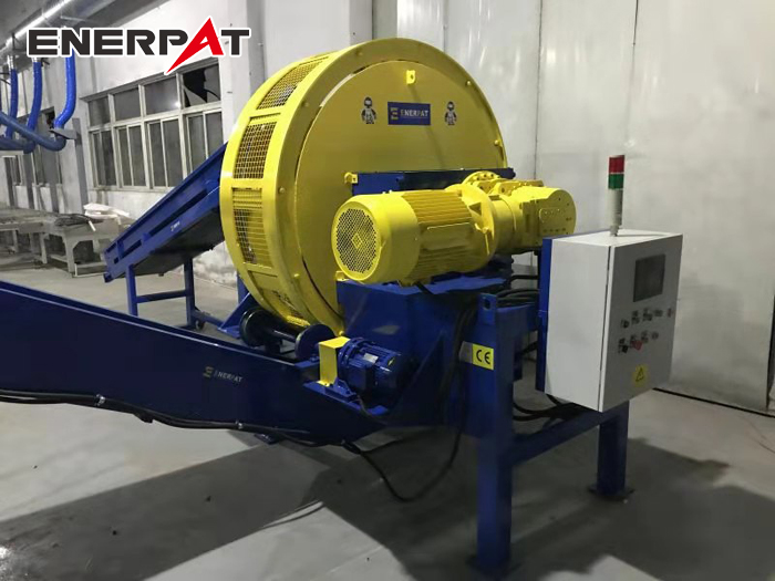 無錫電子垃圾破碎機現場圖1