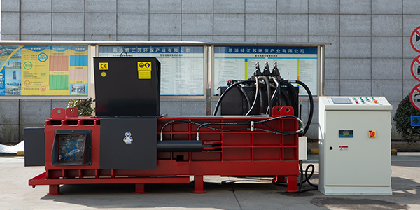 金屬邊角料堆放運輸的難題，交給廢舊金屬打包機來解決