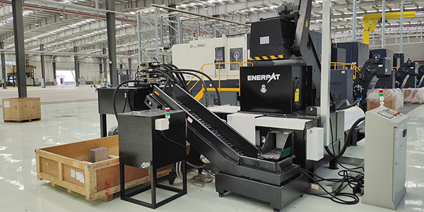 下腳料也能變廢為寶？看這臺金屬下腳料壓塊機！