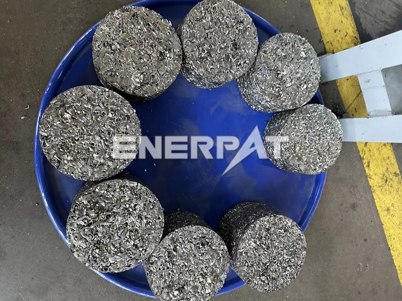 大型高溫合金鋼屑?jí)簤K機(jī)