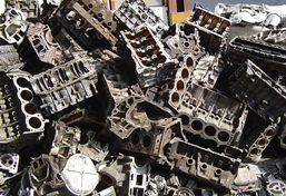 發(fā)動(dòng)機(jī)破碎機(jī)