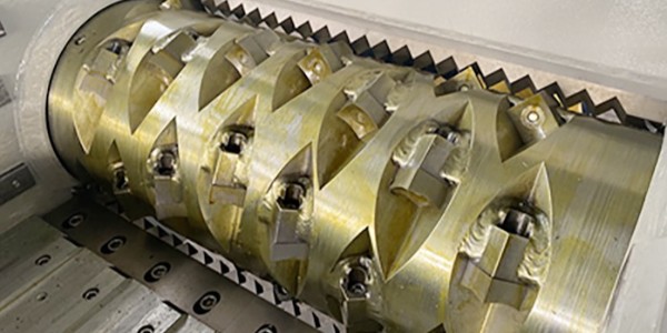 塑料撕碎機刀片怎么選？撕碎機刀片選擇技巧分享