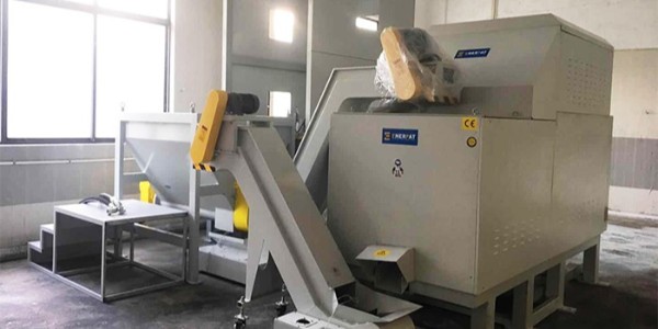 切屑壓塊機油溫過高有哪些原因？怎么解決？