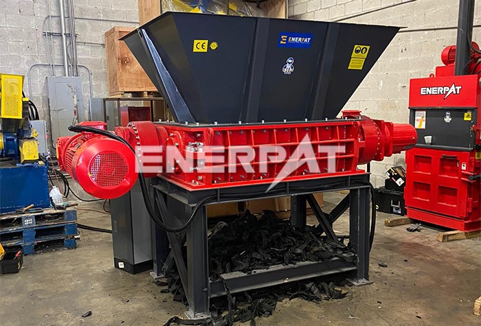 塑料撕碎機(jī)