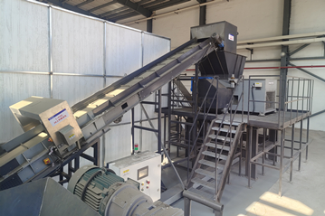 華友鈷業股份公司定制噸包袋破碎清洗造粒線案例