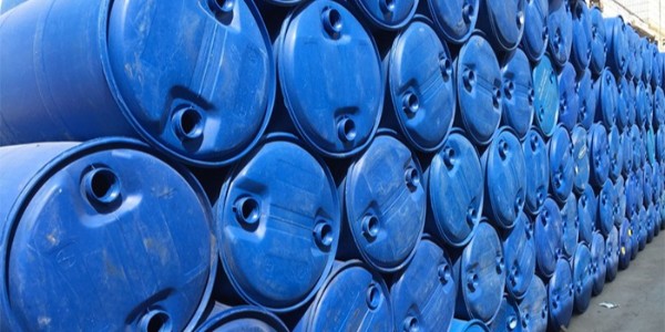 廢舊藍(lán)桶怎么處理？大型藍(lán)桶破碎機(jī)實(shí)用操作指南