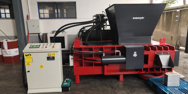 恩派特料斗式鐵屑打包機——讓凌亂鐵屑秒變規整“寶藏包”