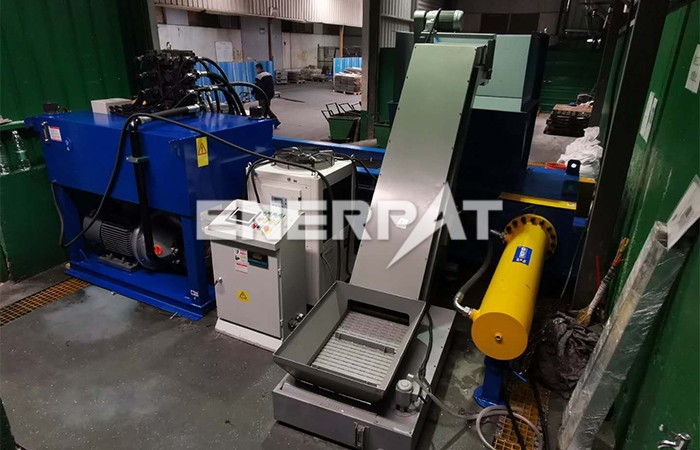 鐵屑?jí)猴灆C(jī)